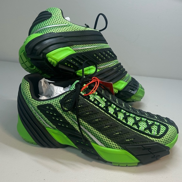 Diesel S-Prototype V2 Men\'s Green and Black Trainers main image 6